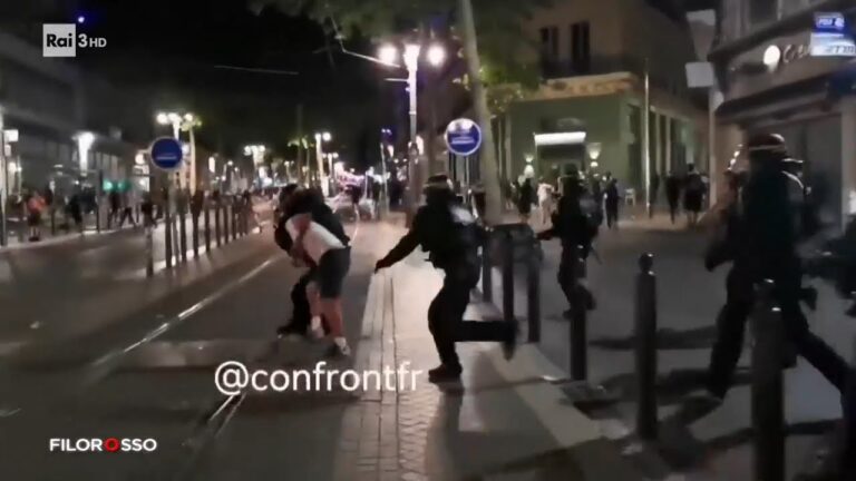 Il sorprendente costo della cabina al Lido San Francesco di Bari: una spiaggia esclusiva ad un prezzo imperdibile!