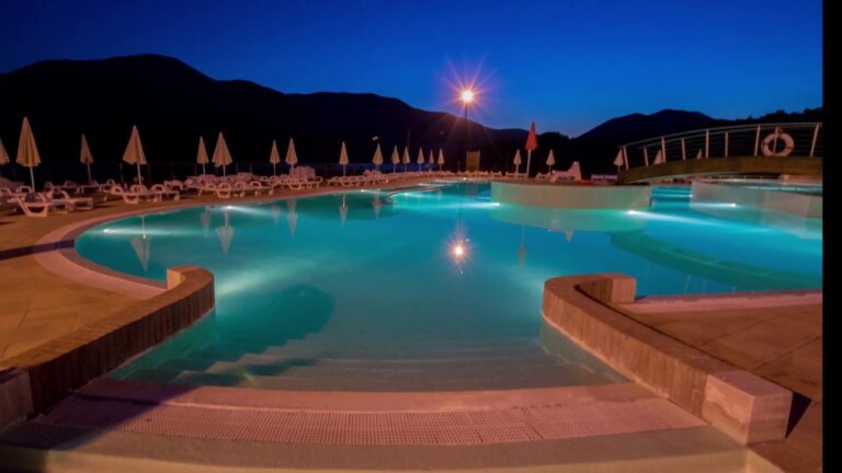 Alla scoperta della piscina naturale nella suggestiva Valle del Salto: un paradiso acquatico da vivere!