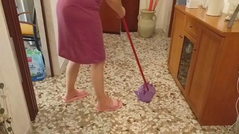 Sapone di Marsiglia: il segreto per pavimenti in marmo luminosi!