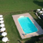 Agriturismo con piscina a Valeggio sul Mincio: un’oasi di relax e divertimento