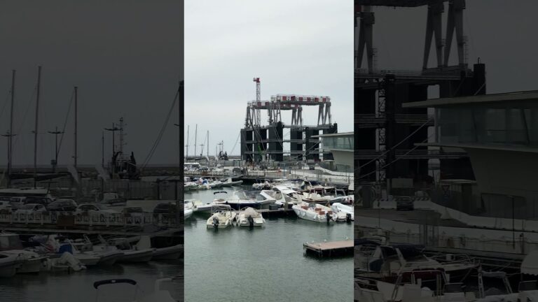 Libert&agrave; urbana: incantevoli appartamenti in Piazza della Libert&agrave;, Salerno