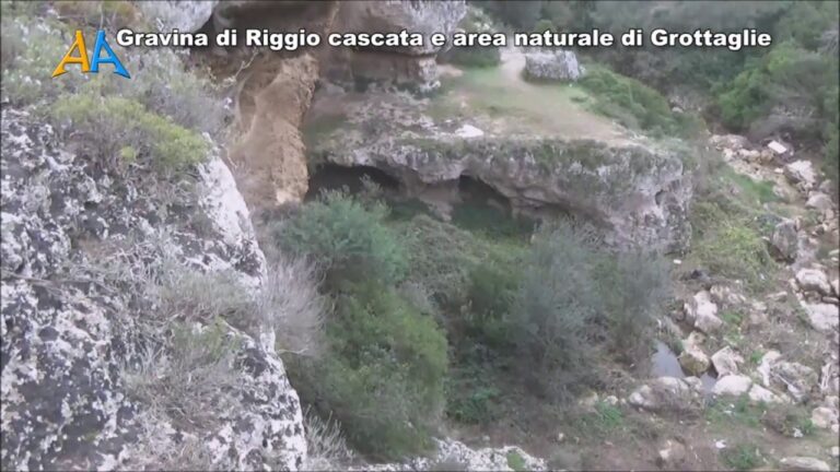 Le piú incantevoli cascate in Puglia da non perdere: Un viaggio in natura!