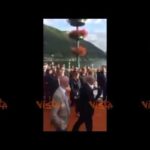 Scopri come ottimizzare lo spazio con porte piccole per il tuo ripostiglio!