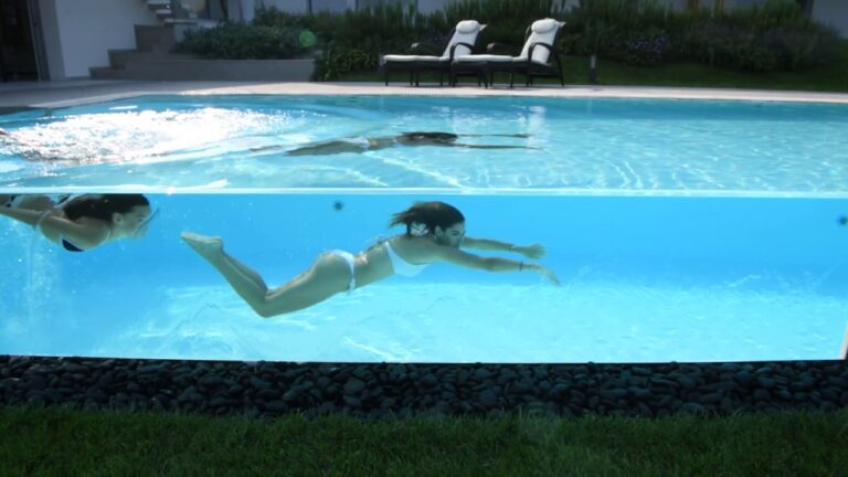 La splendida eleganza del vetro: La piscina fuori terra di lusso che trasforma il tuo giardino