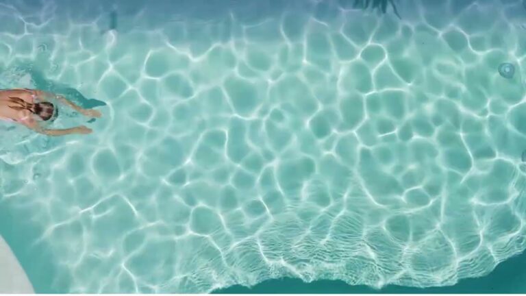 Luxury Aparthotel Jesolo: Un’oasi di Relax con Piscina